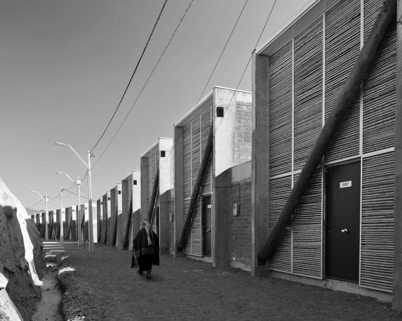Mapuche Social Housing, Santiago © Guy Welborne